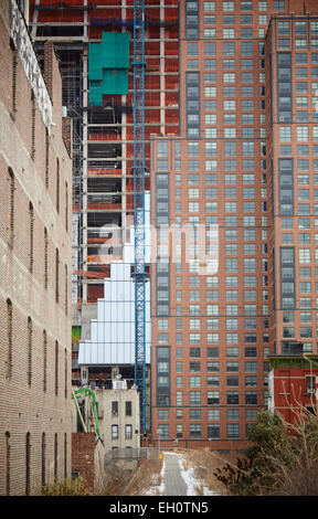 Nouveau développement dans la ligne le parc High Line à Manhattan, à New York, États-Unis d'Amérique du Nord Banque D'Images