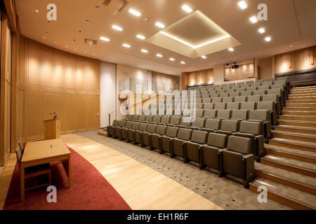 Merton College, Oxford University, salle de conférence et de réception. Salle de conférence série démontrant préprogrammé luminosité. Banque D'Images
