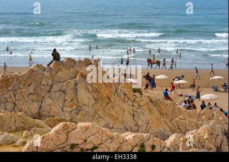 Maroc, Casablanca, plage publique de quartier Ain Diab Banque D'Images