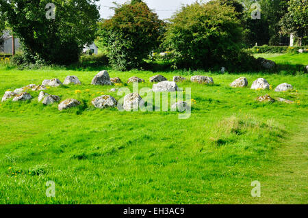 Carrowmore, l'un des quatre grands cimetières tombeau passage en Irlande. Banque D'Images