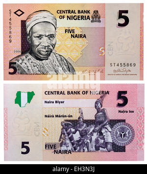 5 billet de naira, Alhaji Sir Abubakar Tafawa Balewa et Nkpokiti Drummers, Nigéria, 2006 Banque D'Images