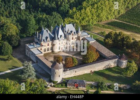 France, Dordogne, Saint Michel de Montaigne, Château de Montaigne (vue aérienne) Banque D'Images