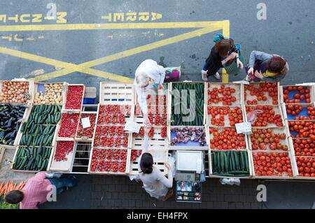 France, Gironde, Libourne, marché, plongée sous-marine pour un marché des tomates Banque D'Images