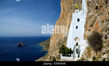 La Grèce, Cyclades, Amorgos island, monastère de Panagia Hozoviotissa (Moni Hozoviotissis, Chozoviotissa) Banque D'Images