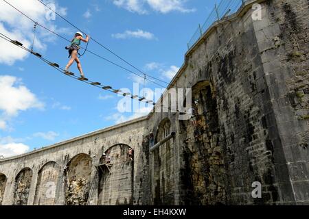 France, Jura, Les Rousses Fort des Rousses, datée du 19e siècle, parc aventure, parc de loisirs Banque D'Images