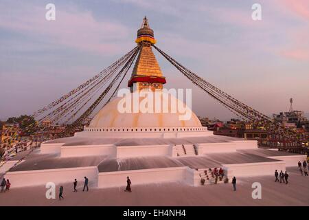 Le Népal, Katmandou, Bodhnath, classé au Patrimoine Mondial de l'UNESCO, le plus grand stupa en Asie Banque D'Images