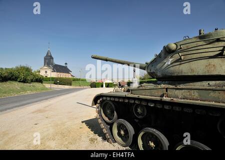 France, Marne, Valmy, US tank M47 Patton à l'entrée du village Banque D'Images