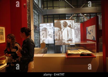 France, Paris, Institut pour le monde arabe, Hadj exposition sur l'histoire de la Mecque le pèlerinage islamique Banque D'Images