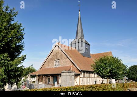 France, Marne, Outines, Saint Nicolas église construite en bois entre la fin du 16e et début du 17e siècle et est la plus grande église de ce style dans la Marne Banque D'Images