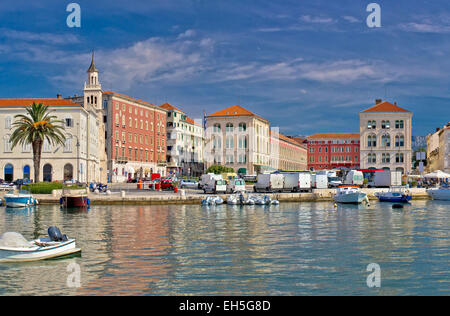 Historique de Split Peristil voir la mer, la Dalmatie, Croatie Banque D'Images