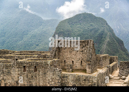 Ruines de la citadelle Inca de Machu Picchu Banque D'Images