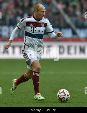 Hanovre, Allemagne. 07Th Mar, 2015. La Munich Arjen Robben en action au cours de la Bundesliga match de foot entre Hannover 96 et le FC Bayern Munich, sur la scène de l'IDH à Hanovre, Allemagne, 07 mars 2015. Photo : Carmen Jaspersen/dpa/Alamy Live News Banque D'Images