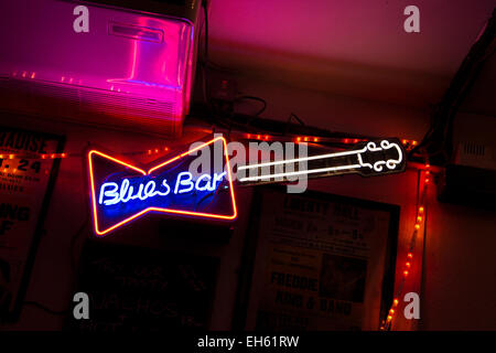 Enseigne au néon Bar Blues Banque D'Images