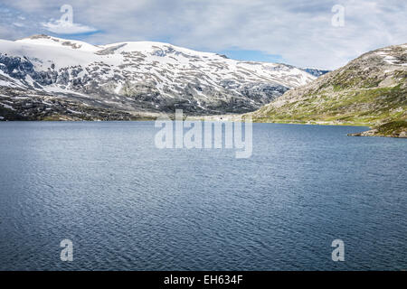 Des paysages de montagne dans le parc national de Jotunheimen en Norvège Banque D'Images