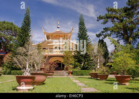 La Pagode Truc Lam, Dalat, Vietnam, Asie du sud-est Banque D'Images