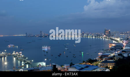 La ville de Pattaya est situé à ville touristique en Thaïlande. Banque D'Images