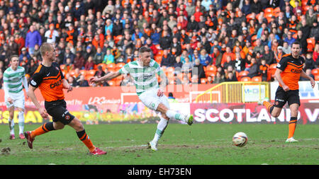 Dundee, Écosse. 05Th Mar, 2015. William Hill Scottish Cup. Dundee United contre Celtic. Anthony Stokes tire au but .Le jeu terminé 1-1 et sera rejoué. Credit : Action Plus Sport/Alamy Live News Banque D'Images