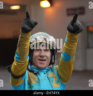 La Jamaïque, New York, USA. 7 mars, 2015. 7 mars 2015 : El Kabeir avec C.C. Lopez remporte la 63e marche de la classe III Gotham Stakes pour 3 ans, dépassant de 1 à 1/16 km hippodrome Aqueduct. Formateur : John Terranova. Propriétaire : Zayat d'équitation. Sue Kawczynski/ESW/CSM/Alamy Live News Banque D'Images