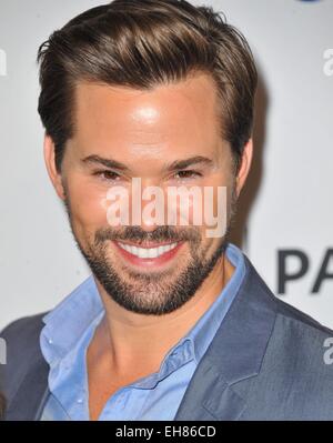 Los Angeles, CA, USA. Mar 8, 2015. Au 32e Congrès annuel des arrivées pour PALEYFEST Honore HBO's Girls, le Kodak Theater à Hollywood et Highland Center, Los Angeles, CA 8 mars 2015. Credit : Dee Cercone/Everett Collection/Alamy Live News Banque D'Images