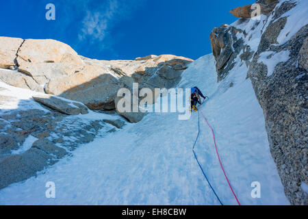 Europe, France, Haute Savoie, Rhone Alpes, Chamonix, Chere couloir sur le Mont Blanc du Tacul Banque D'Images