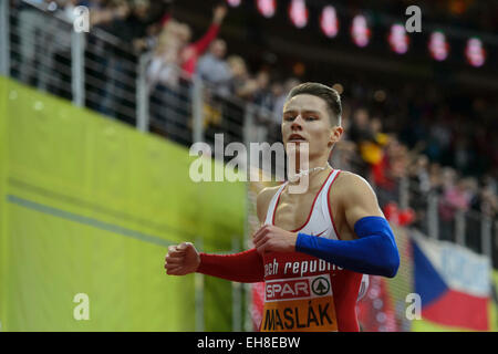 Prague, République tchèque. 7 mars, 2015. Pavel Maslak de République tchèque est en compétition dans l'épreuve du 400 m lors de la finale des Championnats d'Europe d'athlétisme à l'intérieur à Prague, République tchèque, le 7 mars 2015. Credit : Michal Kamaryt/CTK Photo/Alamy Live News Banque D'Images
