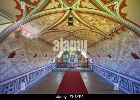 Chapelle italienne peinte de l'intérieur, faite en 1942 à l'Italien camp de prisonnier de guerre 60 en regard de Flux de Sapa, agneau Holm, Orkney, Scotland Banque D'Images