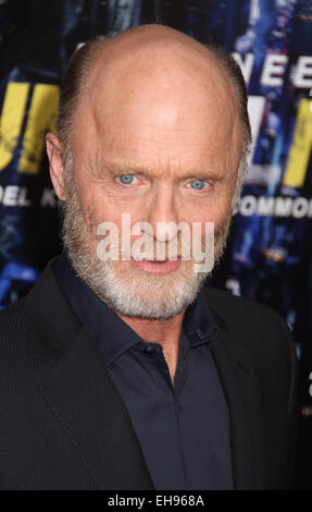 New York, New York, USA. Mar 9, 2015. ED HARRIS acteur assiste à la première mondiale de 'fonctionner toute la nuit", tenue à l'AMC Lincoln Square Theatre. Credit : Nancy Kaszerman ZUMAPRESS.com/Alamy/Live News Banque D'Images