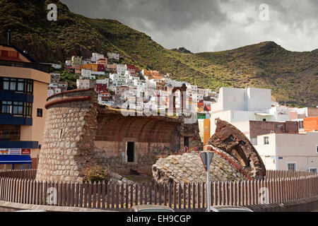 Ruine de la forteresse et village de San Andrés, Tenerife, Canaries, Espagne, Europe Banque D'Images