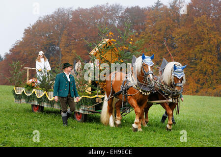 Procession Leonhardiritt, Sankt Leonhard am Inzell, Inzell, Chiemgau, Haute-Bavière, Bavière, Allemagne Banque D'Images