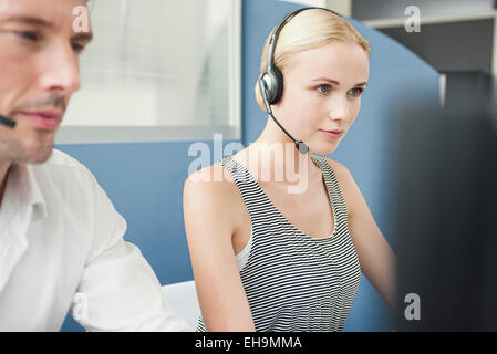 Travailler en call center Banque D'Images