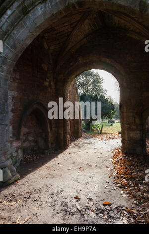 Les vestiges de l'abbaye de St Mary, champs Abbaye Kenilworth,UK Banque D'Images