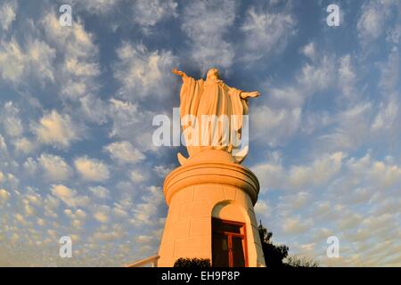 Vierge Marie Statue, Cerro San Cristobal, Santiago, Chili Banque D'Images