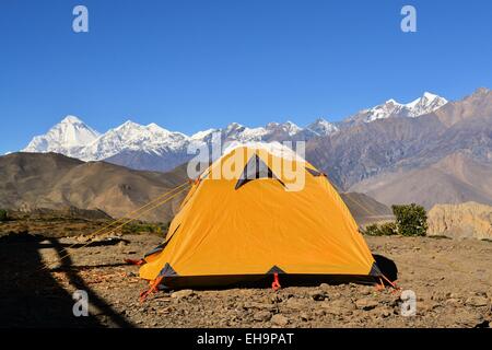 Tente de camping à l'Annapurna Trek, au Népal Banque D'Images