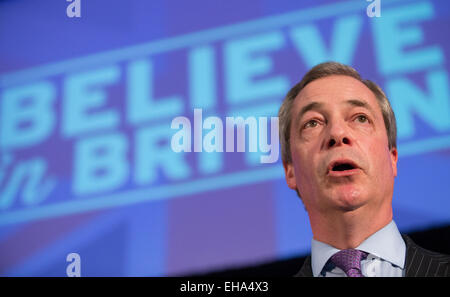 Mercredi 4 mars 2015, Nigel Farage fait un discours au Centre Emmanuel pour dévoiler la politique d'immigration de l'UKIP à Londres. Banque D'Images