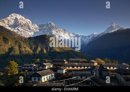 Ghandruk village dans la région du Népal Annapurna Banque D'Images