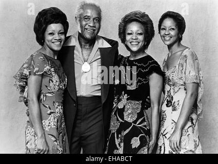 L'aliment de chanteurs, Roebuck Staples, filles, Mavis, Yvonne, Cleotha, Portrait, circa 1980 Banque D'Images