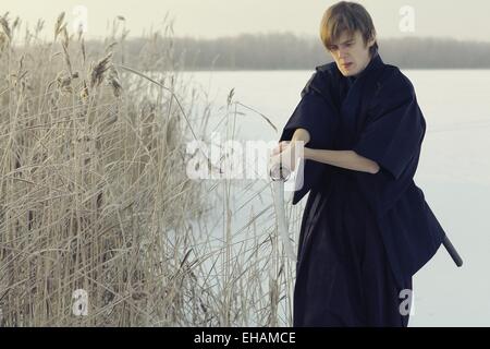 Portrait d'hiver ninja japonais Banque D'Images