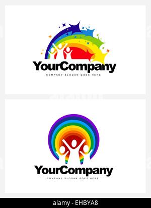 Conception de logo de la maternelle. Éléments de conception de scénario pour une école maternelle avec rainbow et enfants Banque D'Images