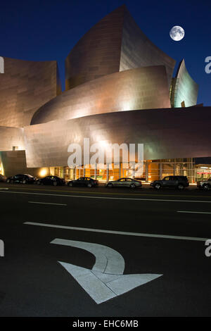 WALT DISNEY CONCERT HALL (©2003 Frank Gehry) CENTRE-VILLE DE LOS ANGELES CALIFORNIA USA Banque D'Images