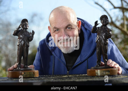 Barnsley, au Royaume-Uni. 11 mars 2015. Sculpteur sur Barnsley Graham Ibbeson. Photo : Scott Bairstow/Alamy Banque D'Images