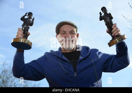 Barnsley, au Royaume-Uni. 11 mars 2015. Sculpteur sur Barnsley Graham Ibbeson. Photo : Scott Bairstow/Alamy Banque D'Images