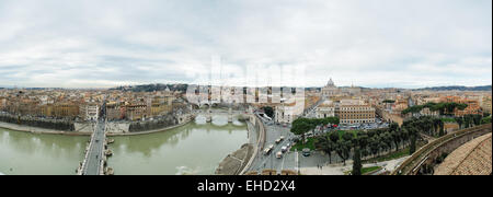 Paysage urbain du haut de Castel Sant Angelo à Rome Banque D'Images