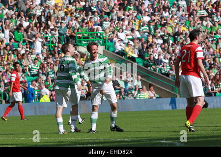 MAESTRIO Match de bienfaisance au Celtic Park comprend : James McAvoy Où : Glasgow, Royaume-Uni Quand : 07 mai 2014 Banque D'Images