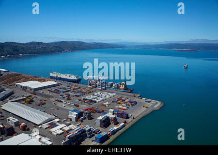 Terminal à conteneurs, Thorndon Wellington et Wellington, Port, île du Nord, Nouvelle-Zélande - vue aérienne Banque D'Images
