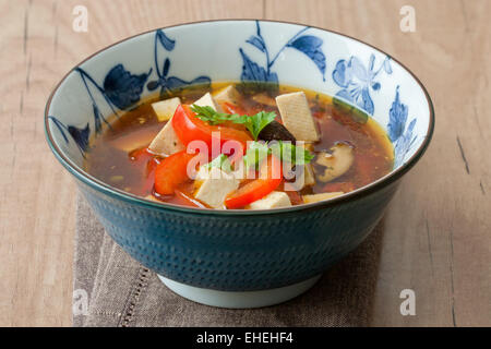 Soupe asiatique Banque D'Images