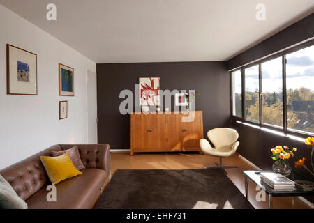 Salon moderne dans un appartement à Highpoint, Highgate, Londres Banque D'Images