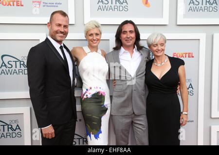 Sydney, Australie. 12 mars 2015. L'ASTRA Prix reconnaissent les meilleurs dans la télévision par abonnement. Les célébrités sont arrivés sur le tapis rouge à l'étoile à Sydney, Australie. Sur la photo, c'est de l'histoire, l'autre présentateur Australie Neil Oliver. Crédit : Richard Milnes/Alamy Live News Banque D'Images