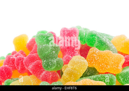 Gummy bears de différentes couleurs sur un fond blanc Banque D'Images