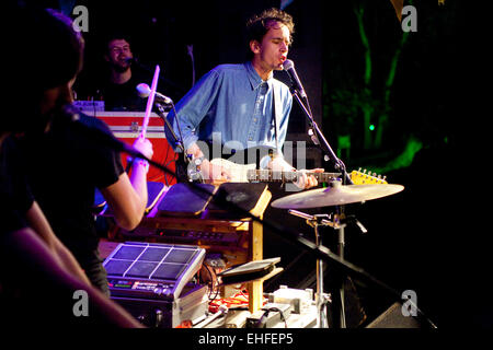 Épouse de trophée au Bestival live sur l'île de Wight en 2011. Banque D'Images