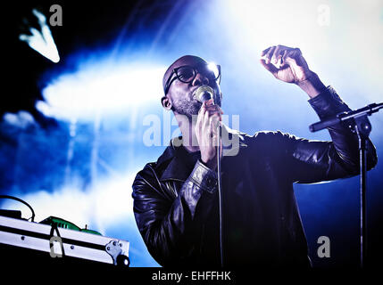 Ghostpoet Balises à Heslaker Festival à Skipton ferme Yorkshire Angleterre 16 au 18 août 2013. Banque D'Images